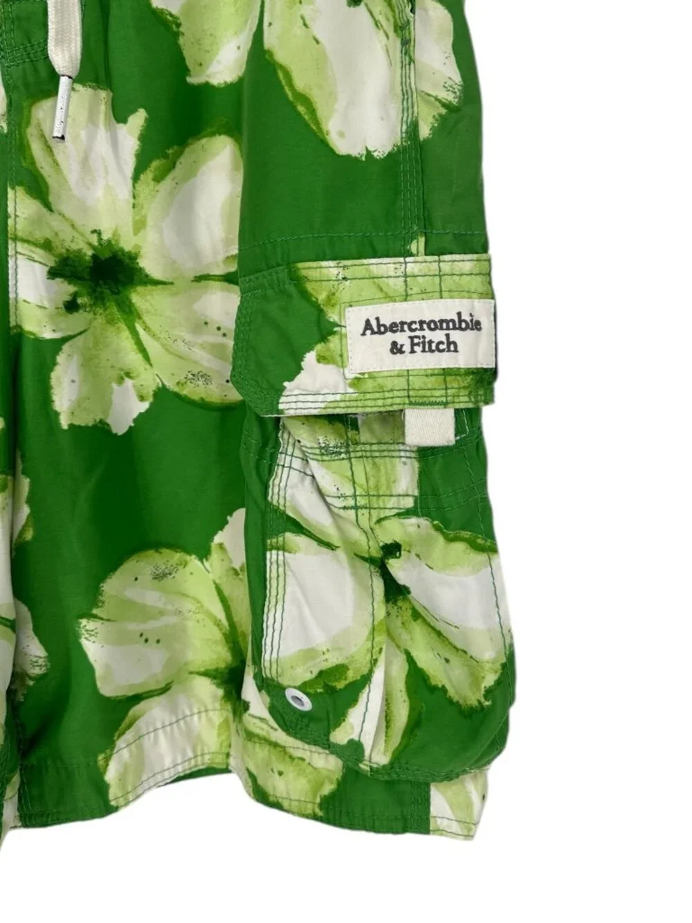 🌴 Abercrombie & Fitch Green Tropical Floral Cargo Swim Trunks L 🌴 - Picture 8 of 9